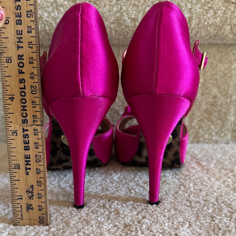 🎀 Pink Satin Candee T-Strap Bow Heels 🎀 - Picture 6 of 14